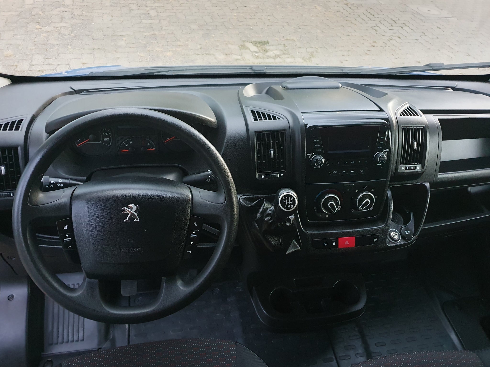 PEUGEOT BOXER 330  2.2 Blue hdi  140 CV   L1 H1   KM 47.000   11/2019