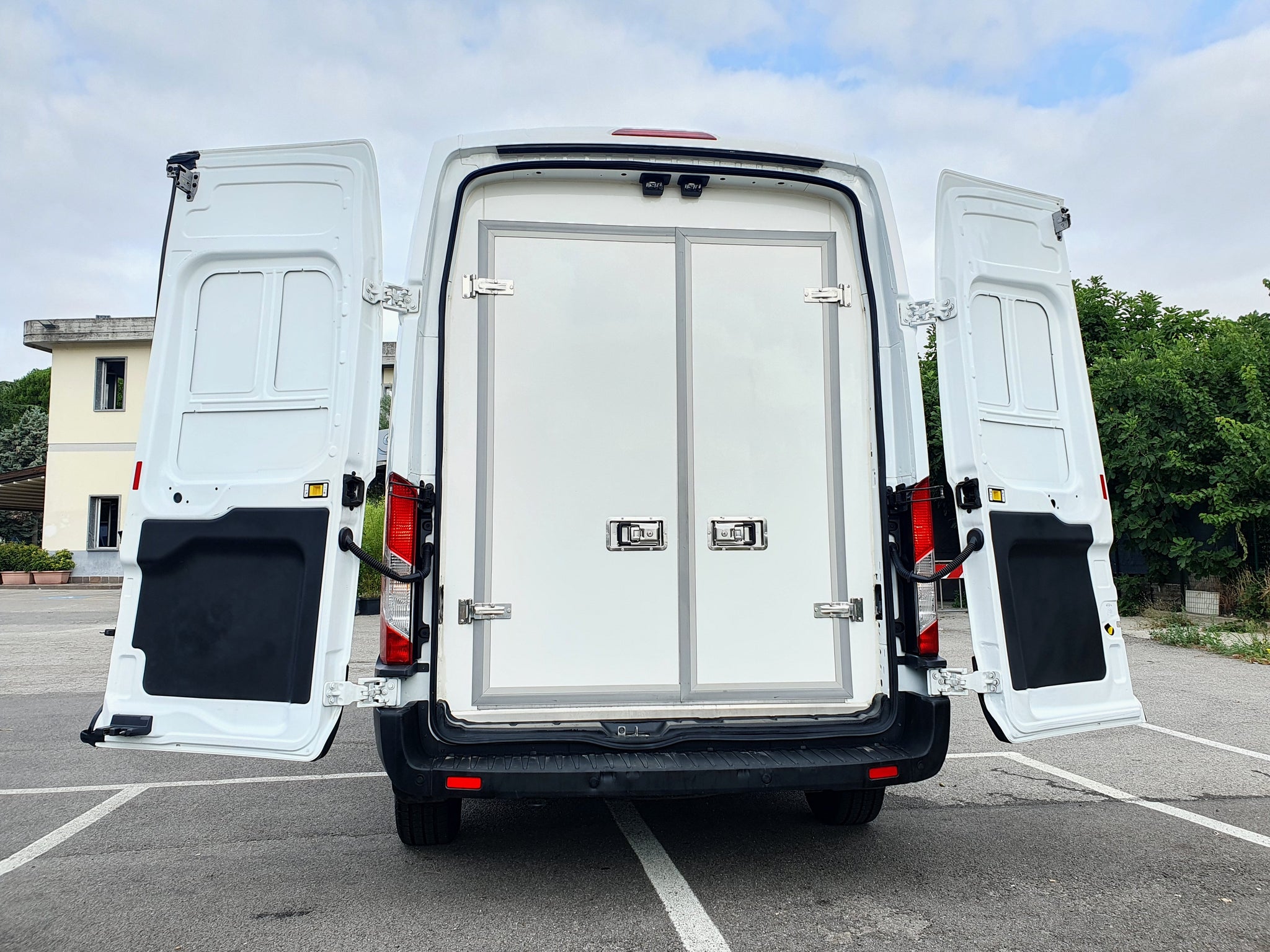 FORD TRANSIT L3H3 FRIGO -20   11/2019   KM  115.000  € 21.800