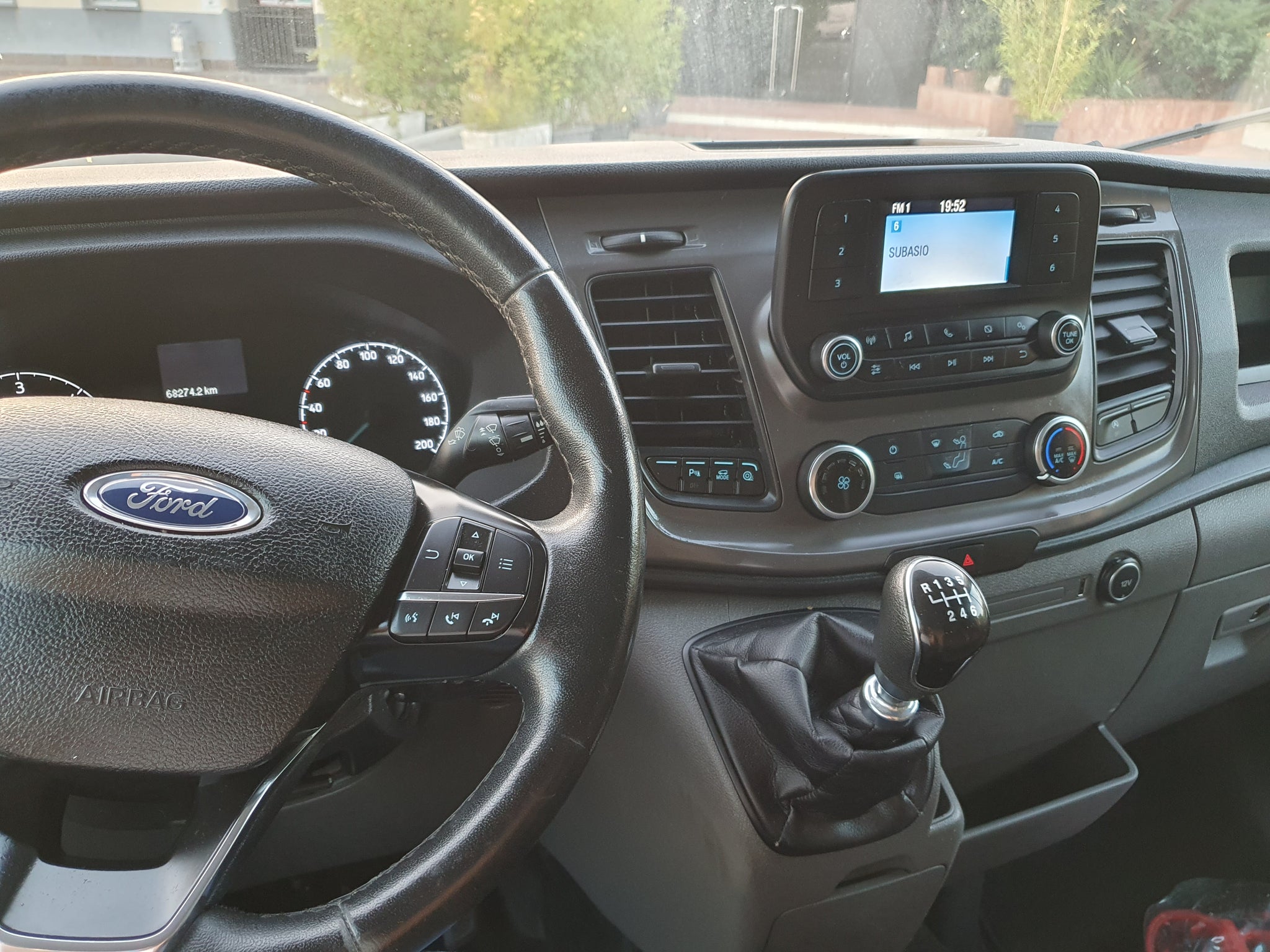 FORD TRANIT L3H3 2.0 130 cv 5/2020  km 68.000  € 18700
