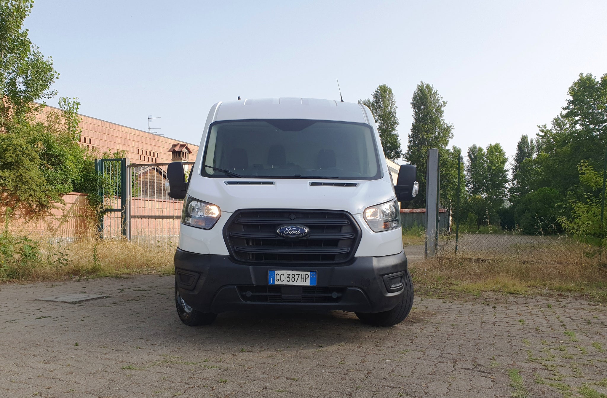 FORD TRANSIT  L3 H2  2.0 TDCI eco-Blu   170 CV € 17.500 +IVA