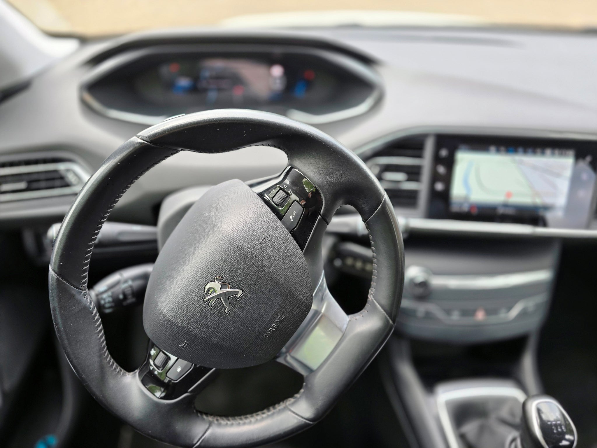 PEUGEOT 308 1.5 BLUE HDI 130 CV