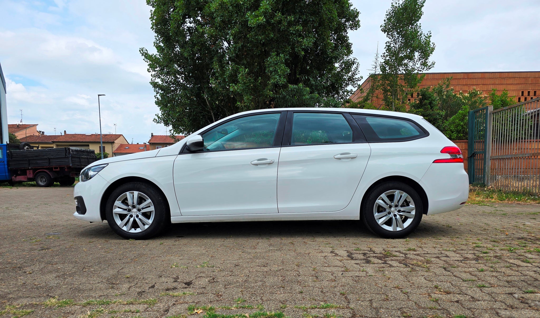 PEUGEOT 308 1.5 BLUE HDI 130 CV