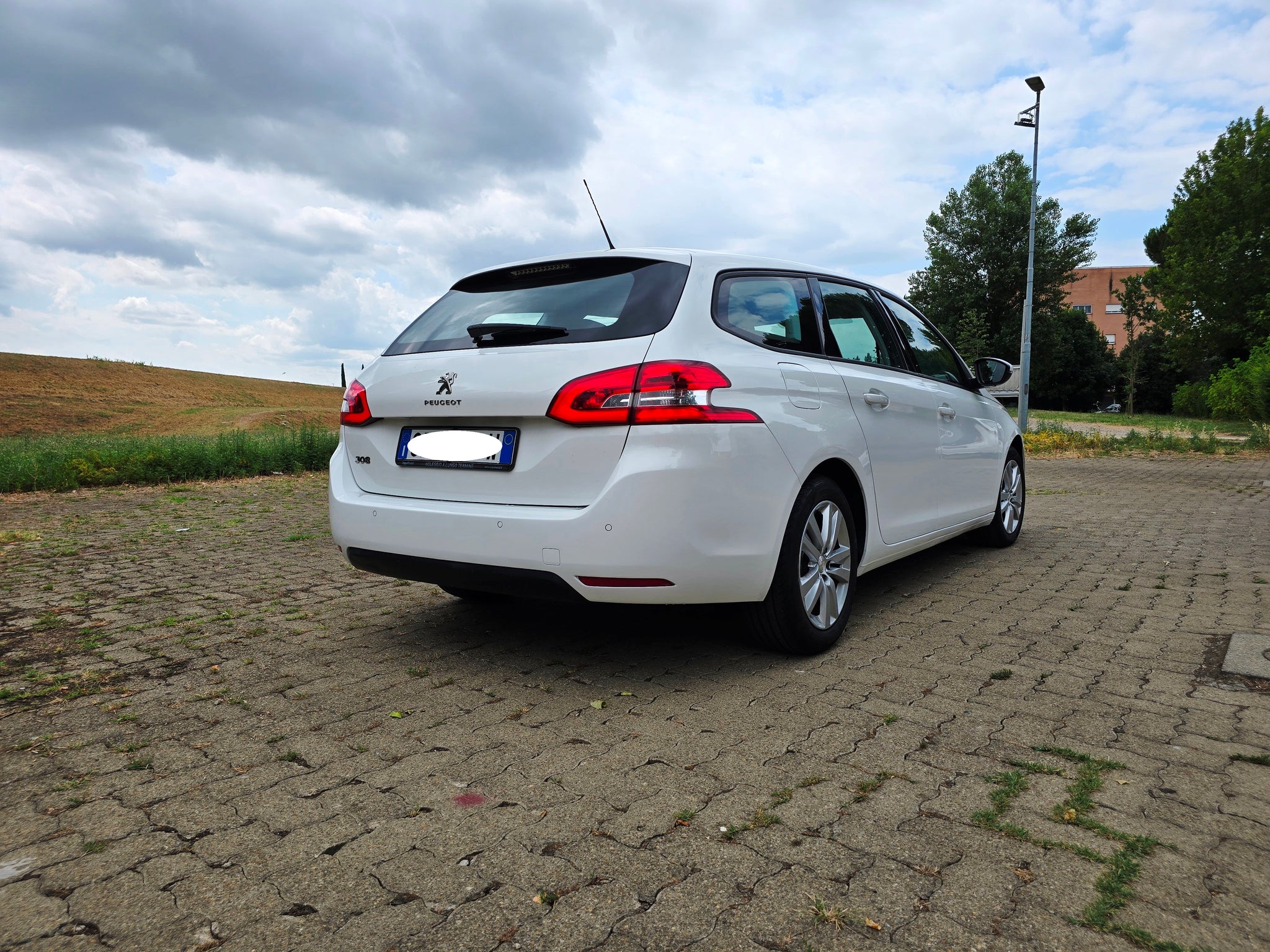 PEUGEOT 308 1.5 BLUE HDI 130 CV