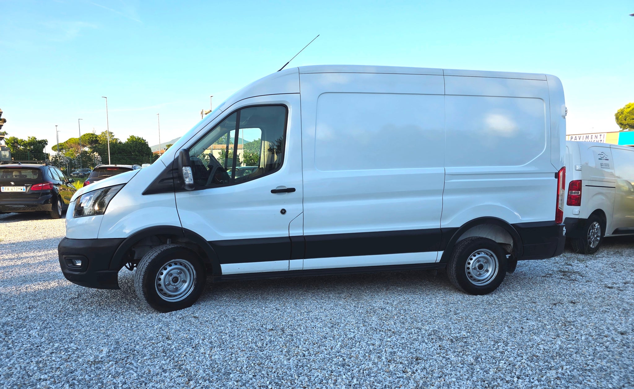 Ford Transit  2.0 130 cv Anno 05/2024  Solo 21.000 km