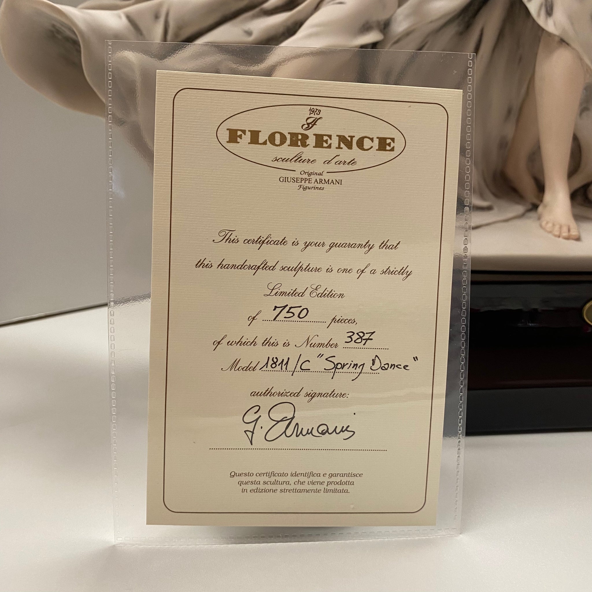STATUA GIUSEPPE ARMANI SPRING DANCE  LE