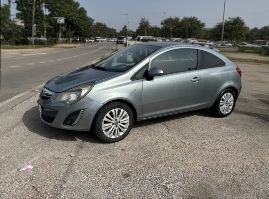 Opel Corsa 1.2 Edition  Gpl-tech 85cv