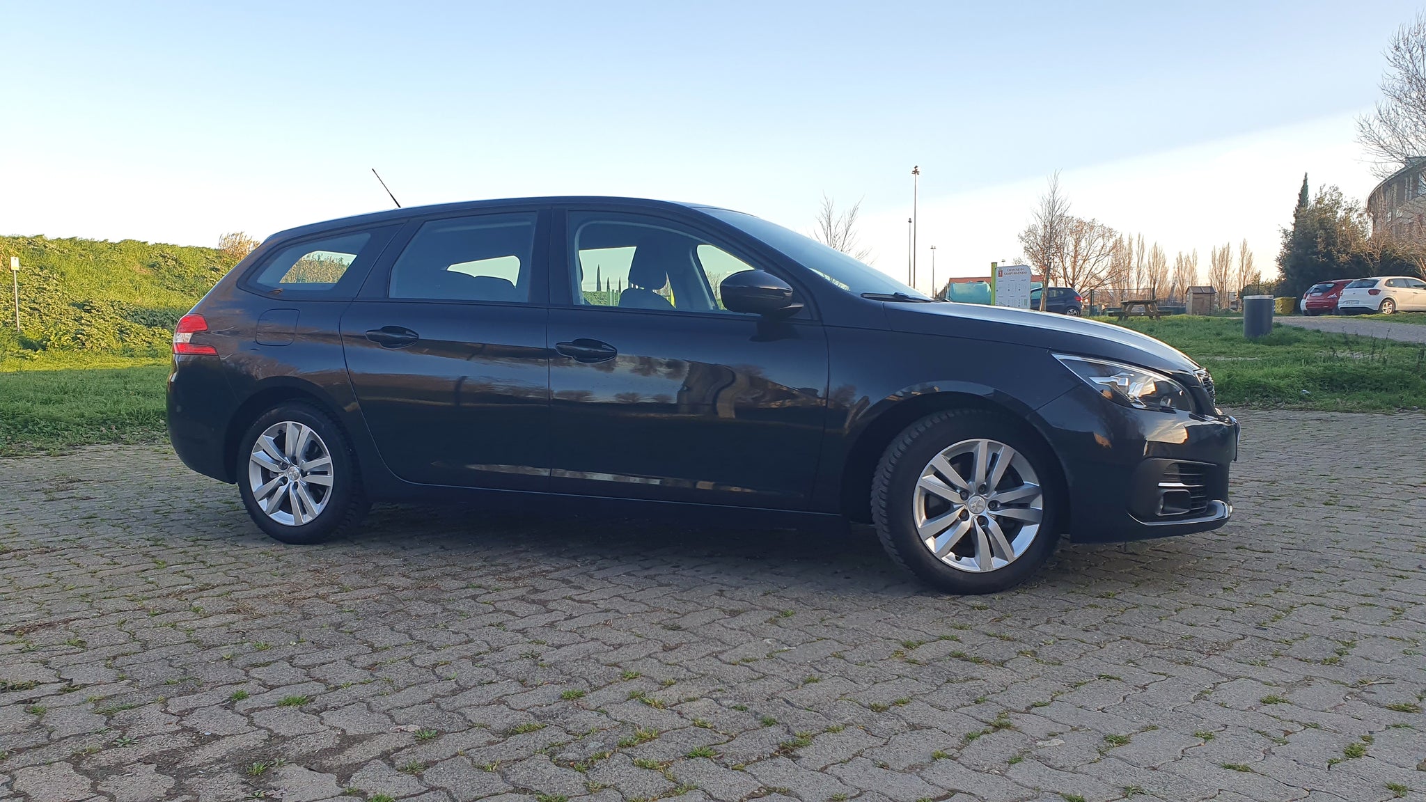 PEUGEOT 308 sw 1.5 Bluehdi